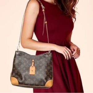 Louis Vuitton Odeon MM Monogram Canvas Crossbody Bag